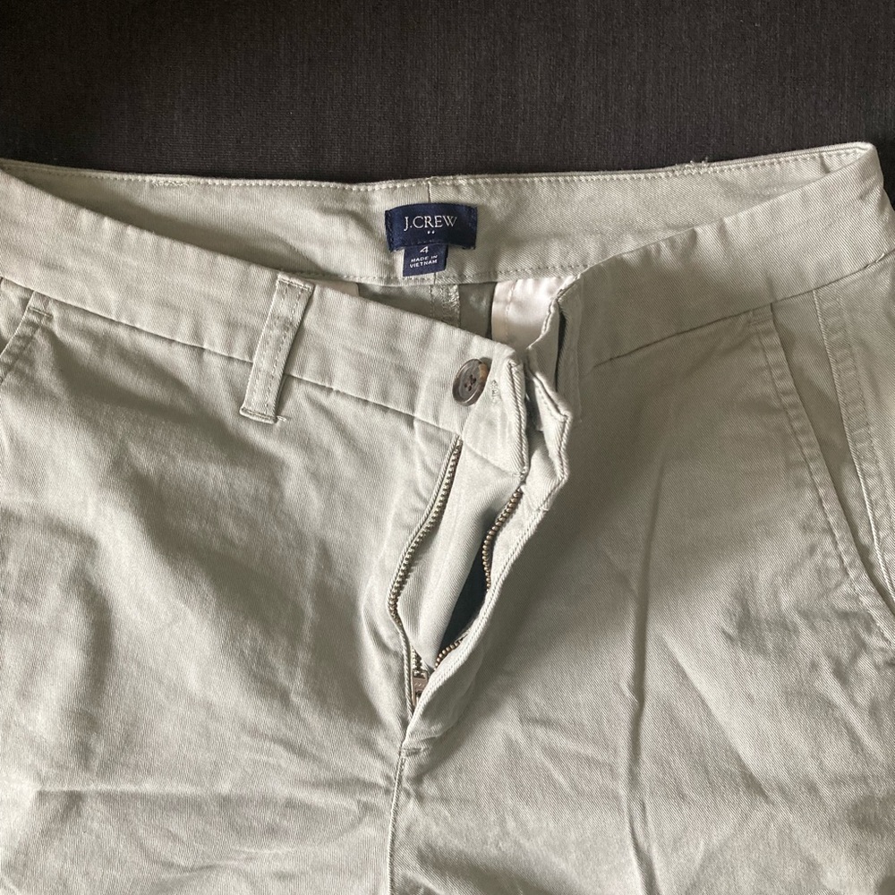 K crew khaki